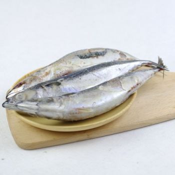 青占魚.jpg