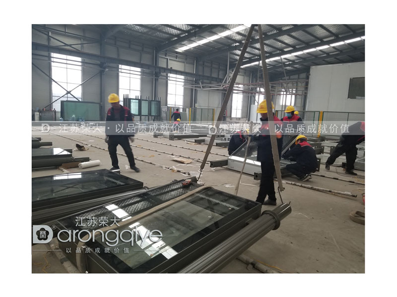 仿古候車(chē)亭