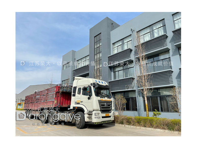 公交站牌 公交站牌