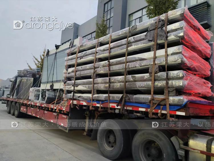 浙江智能公交站臺案例第二批次發貨配圖一 浙江智能公交站臺案例第二批次發貨配圖一