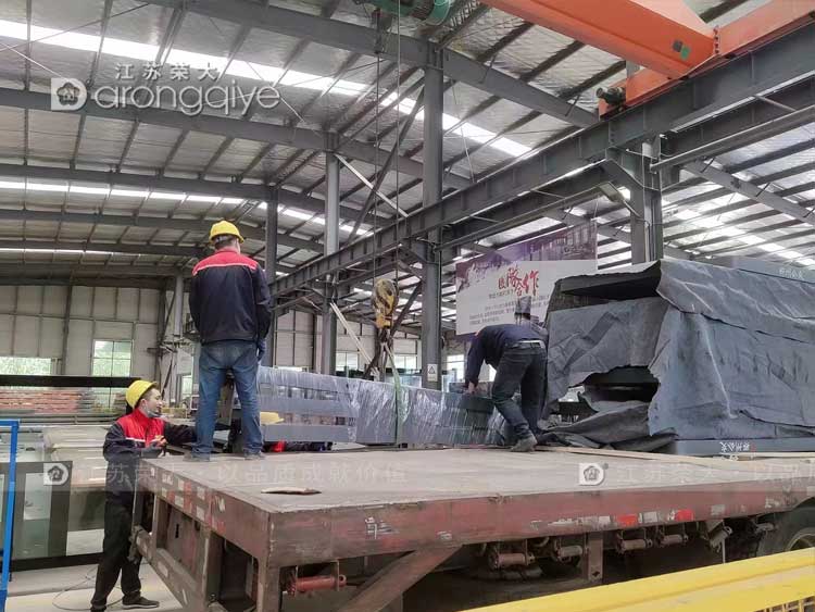 山東公交候車亭第九批次發(fā)貨配圖一 山東公交候車亭第九批次發(fā)貨配圖一