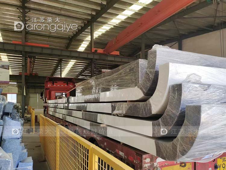 上海智能候車亭發貨配圖一 上海智能候車亭發貨配圖一