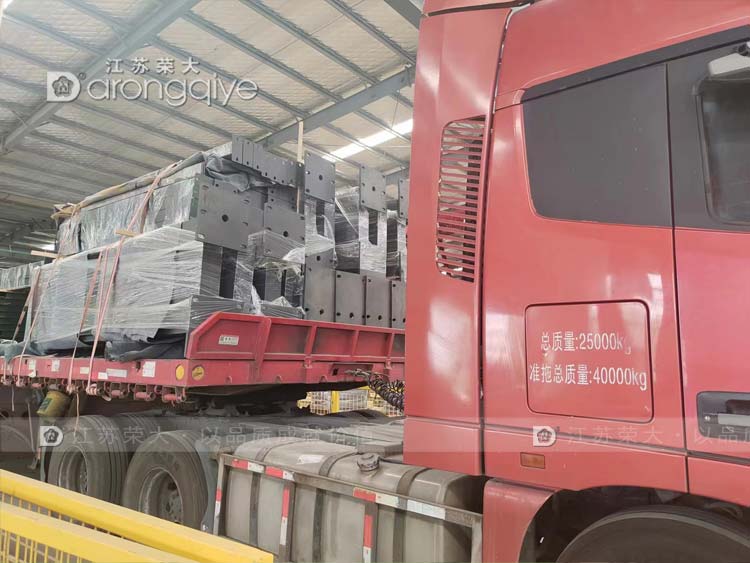 河南公交候車亭案例配圖一 河南公交候車亭案例配圖一