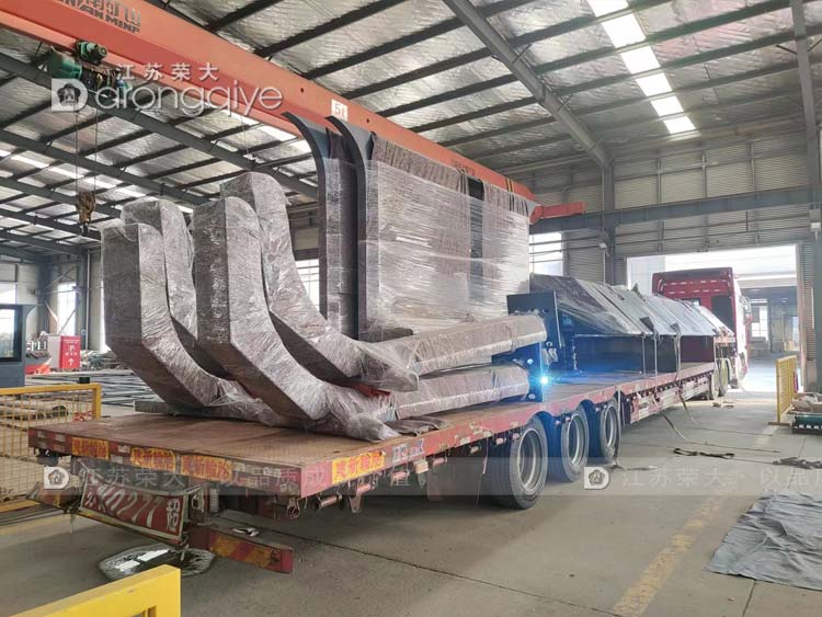 上海智能公交站臺第三次發(fā)貨配圖一 上海智能公交站臺第三次發(fā)貨配圖一